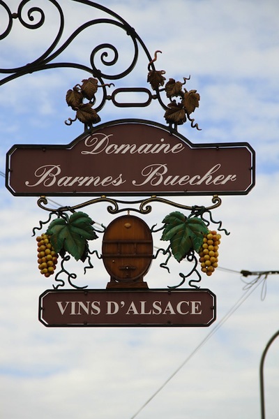 barmes-buecher-signage