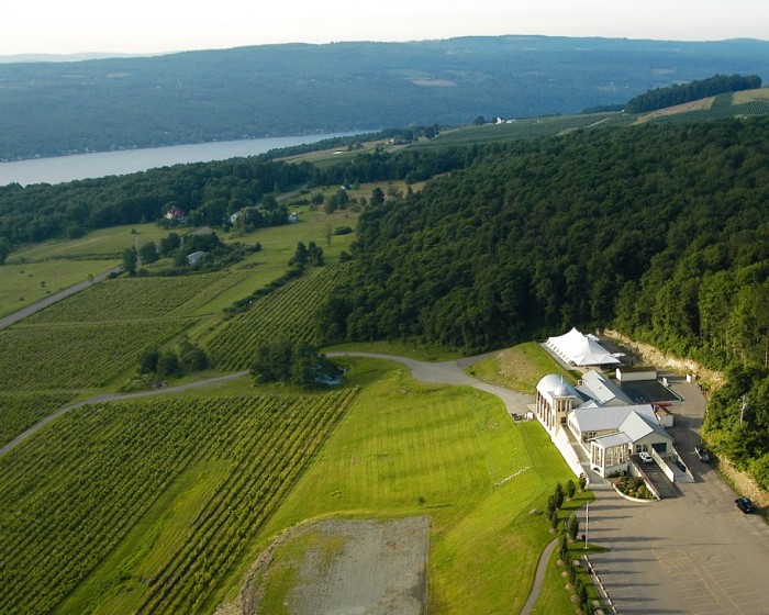 Heron HIll Winery on Keuka Lake (photo: Finger Lakes Wine Country Tourism Association)