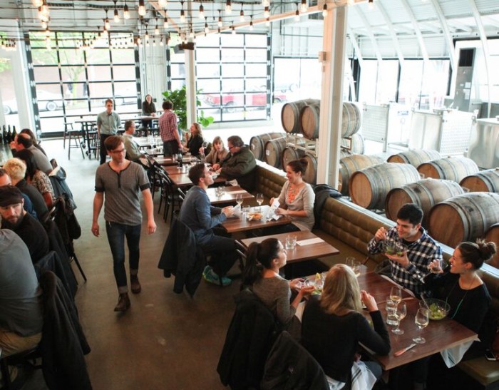 Coopers Hall dining area (photo courtesty of winery)